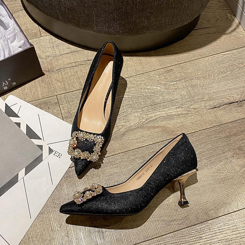 

Spring and summer new pointed fashion metal buckle thin heel simple style pearl daily wear high heels women 39
