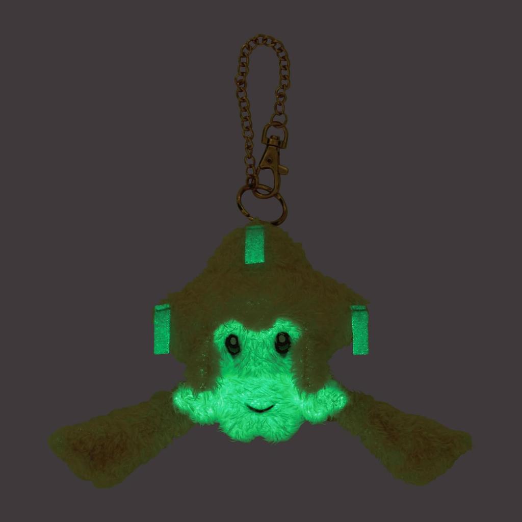 Pokémon Center Original Glow-in-the-Dark Mascot Jirachi Star Chain Jirachi 16 x 10.5 x 9.5 cm (H x W x D)