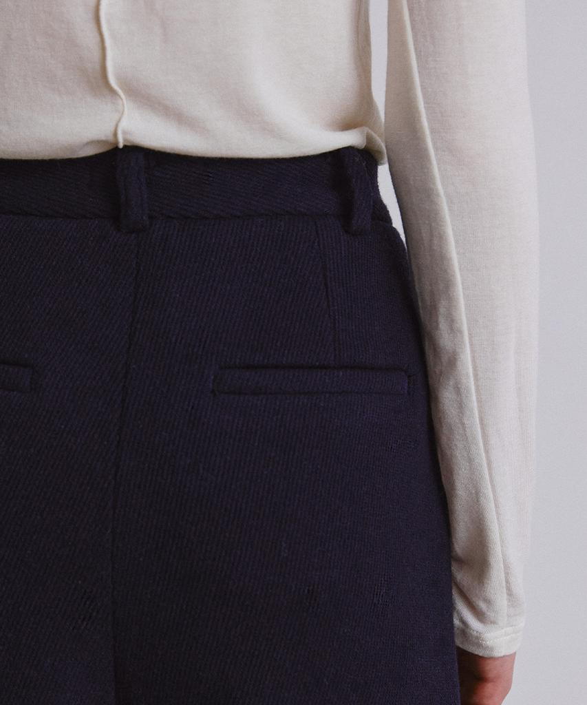 STEP AROUND Wool Twill Bermuda Pants_Navy