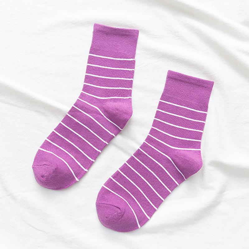 

Женские носки средней длины в ретро-стиле в японском стиле — однотонные, осень/зима, тонкие, черного и белого цвета One Size