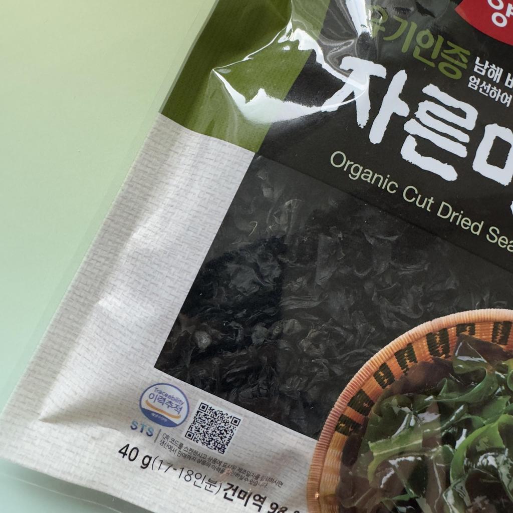 Dongwon Organic Cut Dried Korean Seaweed 40g/MiyeokGuk Seaweed