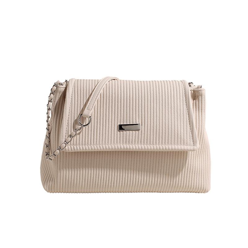 Large Capacity Bag Women's New Fashion Chain Shoulder Bag Versatile Commuter Oblique Span Bag