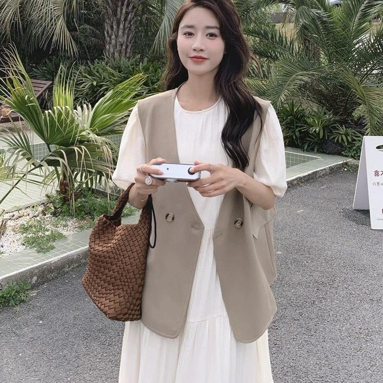 Elegant Summer 2026 White Pleated Retro Vest & Dress Set for Women