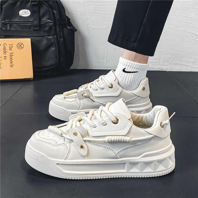Fashion Massive Tied Men's Shoes Sneakers Man Mountain Shoes Tennis Hiking Men Sports Novelties News Cool Jogging Resort Models
