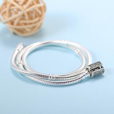 S925 Srebrna bransoletka Pavé Bucket Buckle Bransoletka z podwójną pętelką w kształcie kości węża