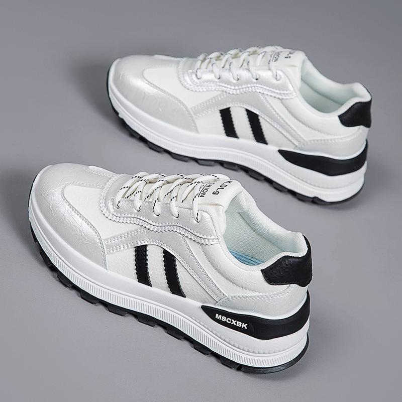 New autumn casual sports shoes women's commuting versatile senior sense heightened dad shoes women