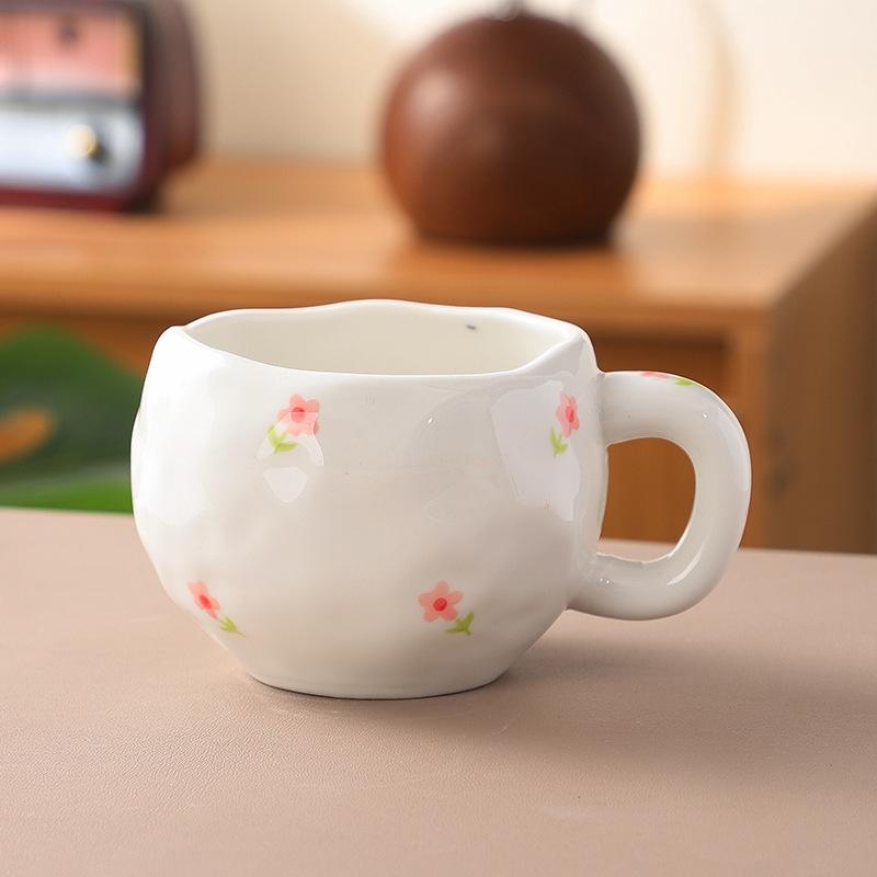 Koreanischer Ins-Wind handgepresste Liebe Keramik-Kaffeetasse, Nachmittagstee handbemalte Blumentasse hochwertiger Wasserbecher