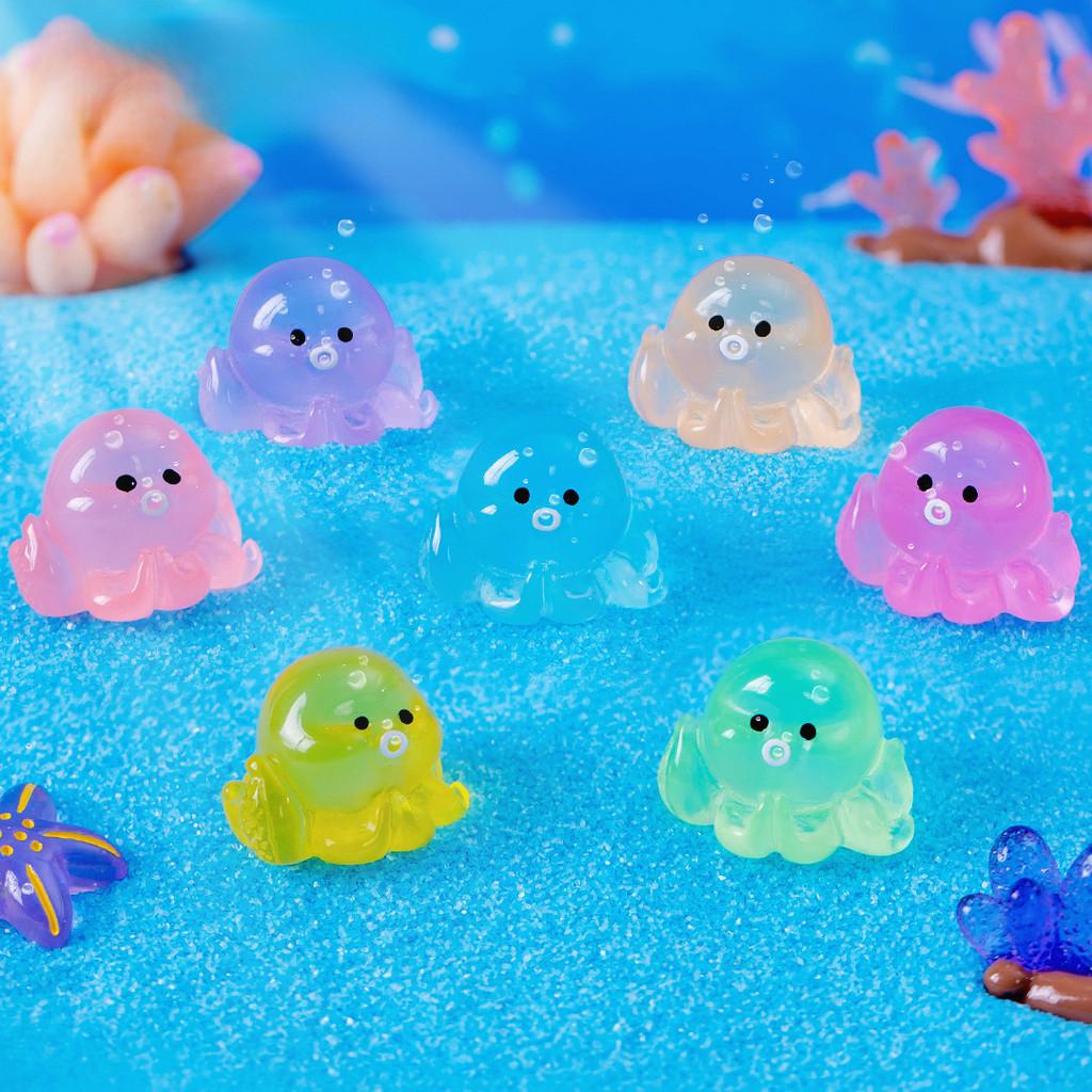 Colorful Glowing Mini Octopus Resin Decoration For Aquarium And Terrariums