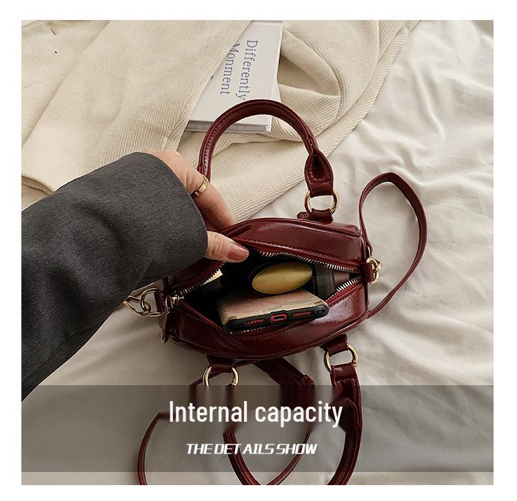 Women's 2025 Spring/Summer Textured Shell Bowling Bag - Versatile Crossbody Handbag