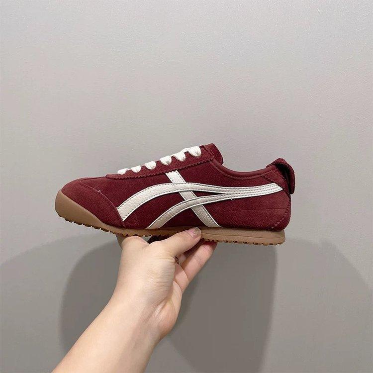 Retro Sports Flat Shoes Women's 2025 Autumn Explosion Versatile Soft-soled Sports and Leisure Board Shoes Comfortable Moral Training Shoes Tide