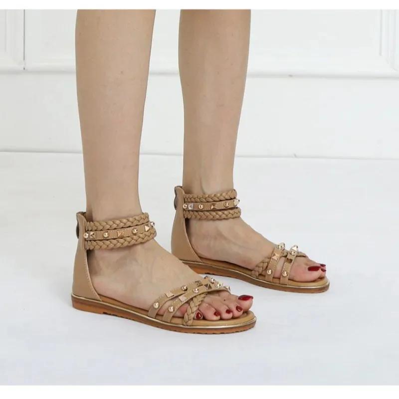 Fashion New Bohemian Style Woven Roman Sandals Women's Summer Casual Flat Bottomed Minimalist Beach Vacation Rivet Thin Band Sandals 42