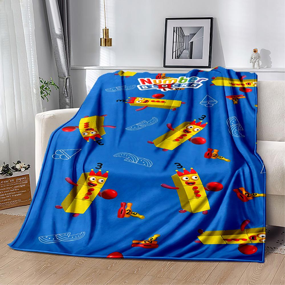 Colorful Creatures Pattern Flannel Blanket-Soft and Suitable for Sofas,Beds,Offices,Travel,All Seasons,Great Gift for Holidays and Birthdays.