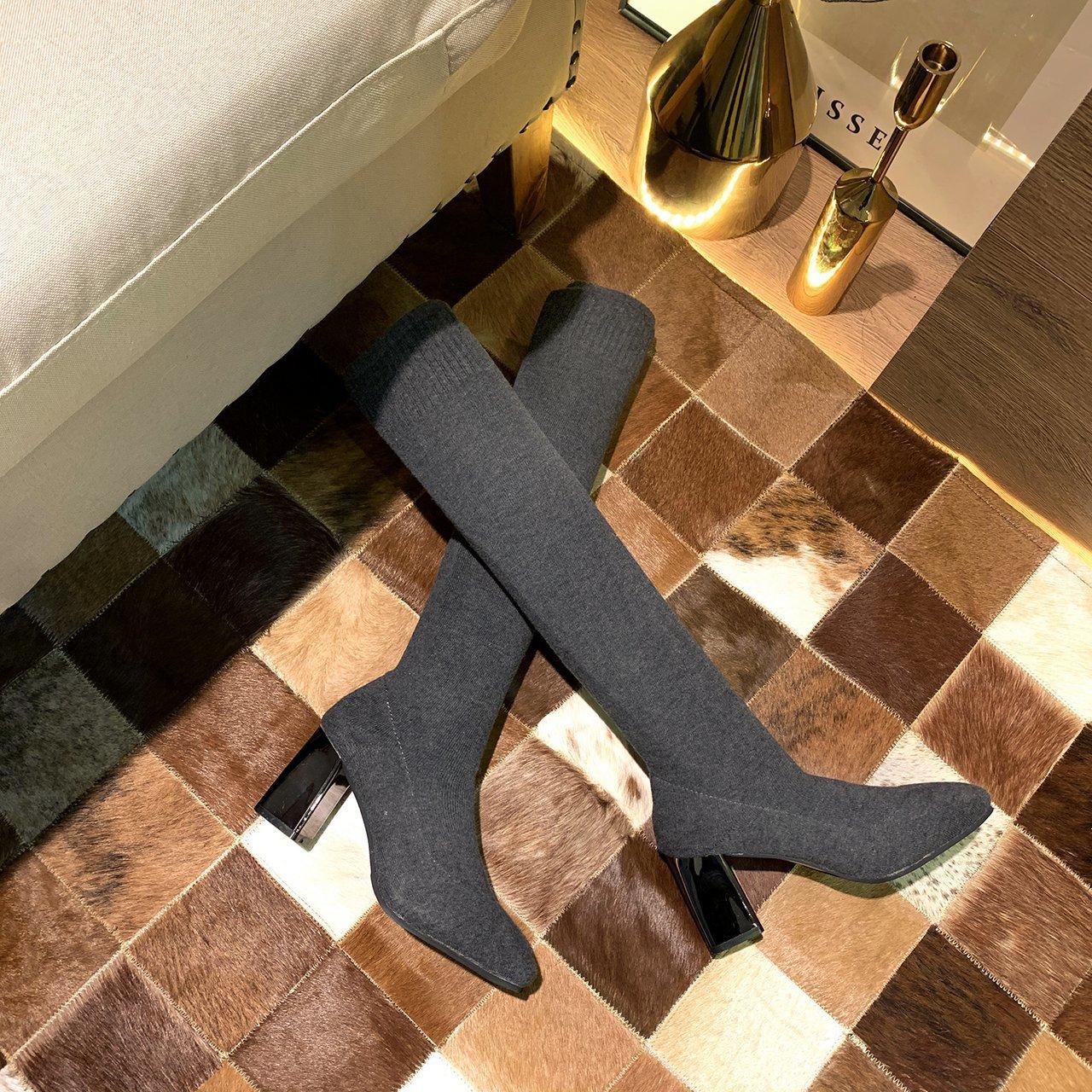 Носки Обувь Женские 2024 Новые Носки Сапоги Женские Весна и Осень Эластичные Сапоги Выше Колена Вязаные Сапоги 34 серый 4719₽