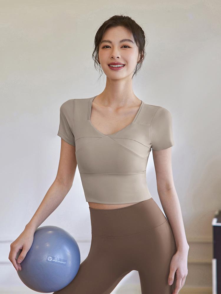 2025 Women's Summer Short Sleeve Yoga & Fitness Slimming Running T-shirt