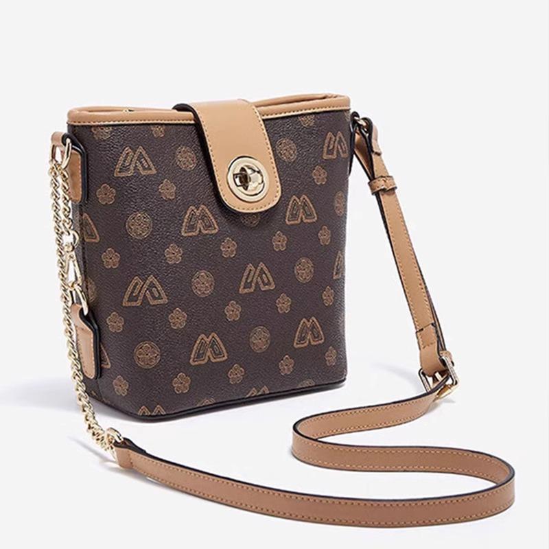 High-end Light Luxury Niche Printed Crossbody Bucket Bag Women's 2025 New Model Is Popular This Year, Super Hot Shoulder Women's Bag