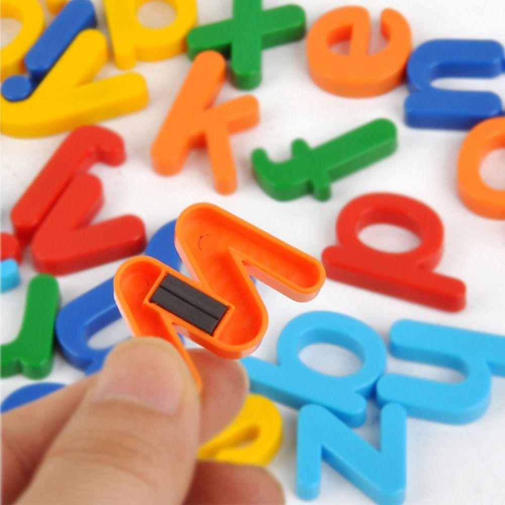 Adesivi Magnetici Alfabeto Multicolore a-Z 0-9 Lettere Magnete per Frigorifero Maiuscole/minuscole Giocattoli Educativi per l'Apprendimento Bambini