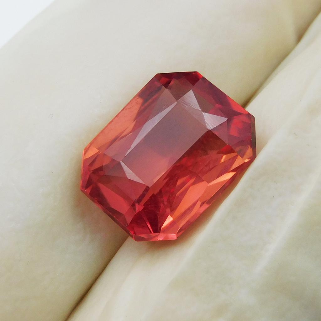 Natural Orange Sapphire Loose Gemstone Emerald Cut 15.00 ct September Birthstone for Gem Collections
