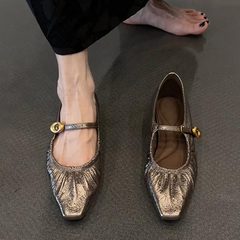 Cowhide version~ French Xiaoxiangfeng retro square head pleated one-word buckle with Mary Jane shoes women's shallow commuting shoes