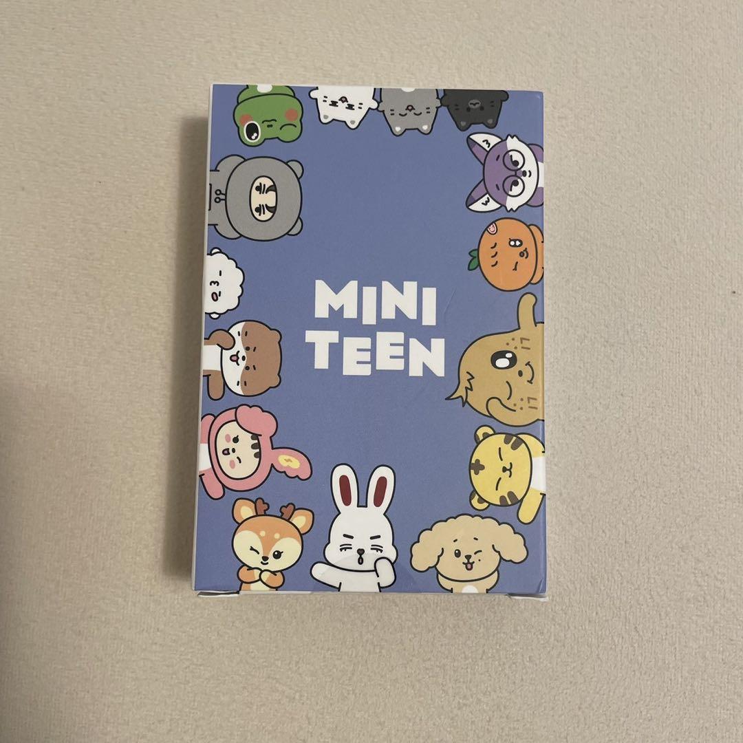 

[USED] MINITEEN Pop-Up Seventeen Playing Card