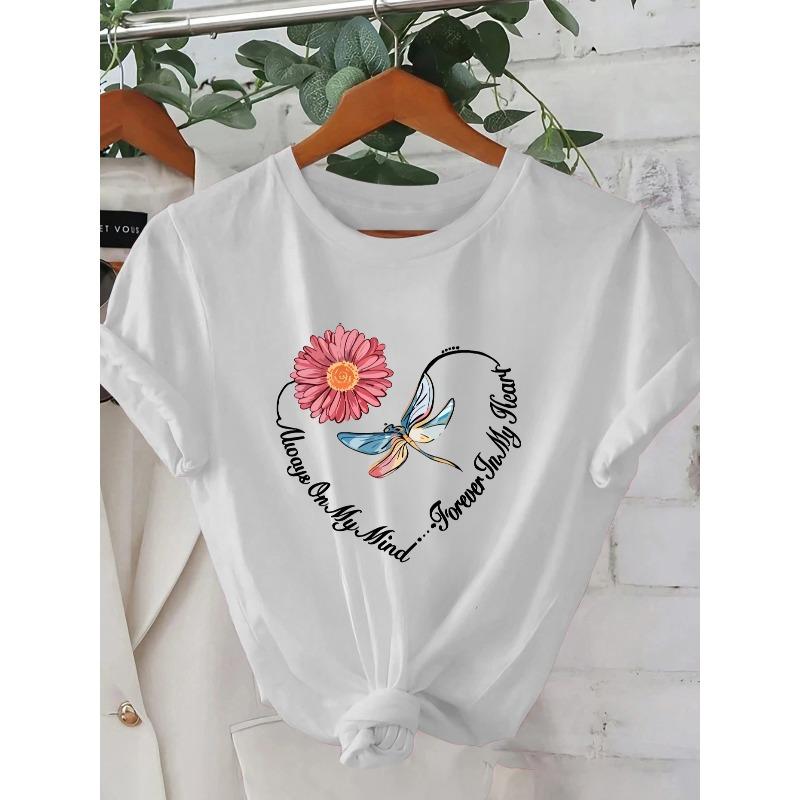 

Women S Short-Sleeve Regular Fit - Features a 2D Geometric Butterfly Heart Pattern, Showcasing a Trendy Street Style S белый