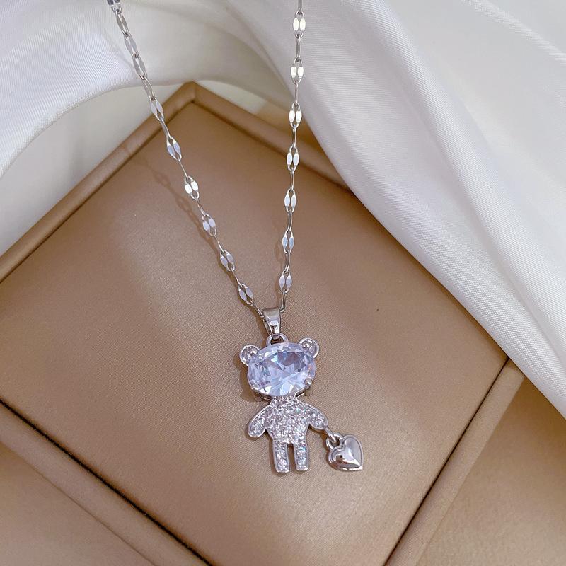 

Guochao Micro-Inlaid Love Bear Accessories Live Broadcast Court Style Full Of Diamonds Inlaid Luxury Necklaces