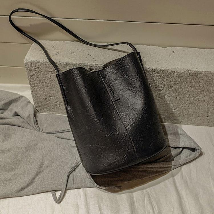 2024 Women's Korean Fashion Large Capacity Shopping Bucket Bag - Shoulder & Crossbody