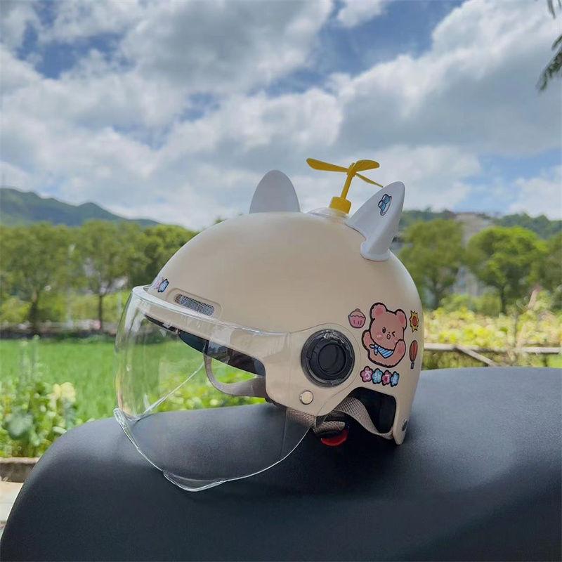 Children's Helmet Electric Car Summer Motorcycle Boy and Girl Half Helmet Electric Car Four Season Universal Safety Helmet