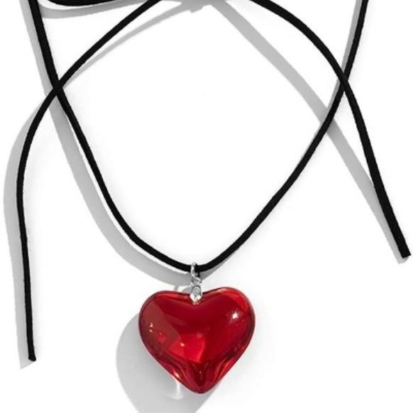 Heart Pendant Necklace With Leather Chain For Women Fashion Accessory