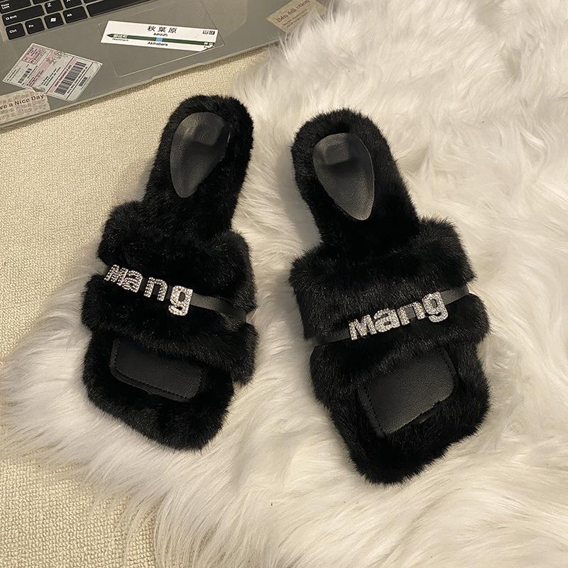 Thick heel fluffy slippers women's autumn and winter wear advanced sense 2025 new Internet celebrity rhinestone warm cotton drag ins tide