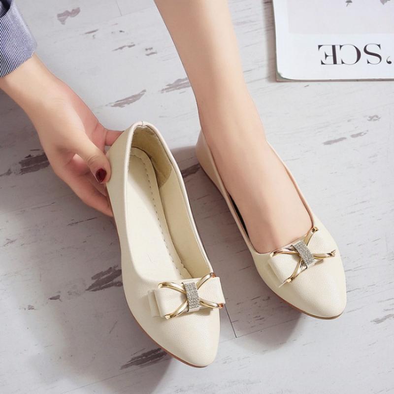Korean Spring and Summer Fashion Women's Shoes Bowknot Bean Shallow Mouth Pointed Toe Low Heel Flat Bottom Rhinestone Single Shoes