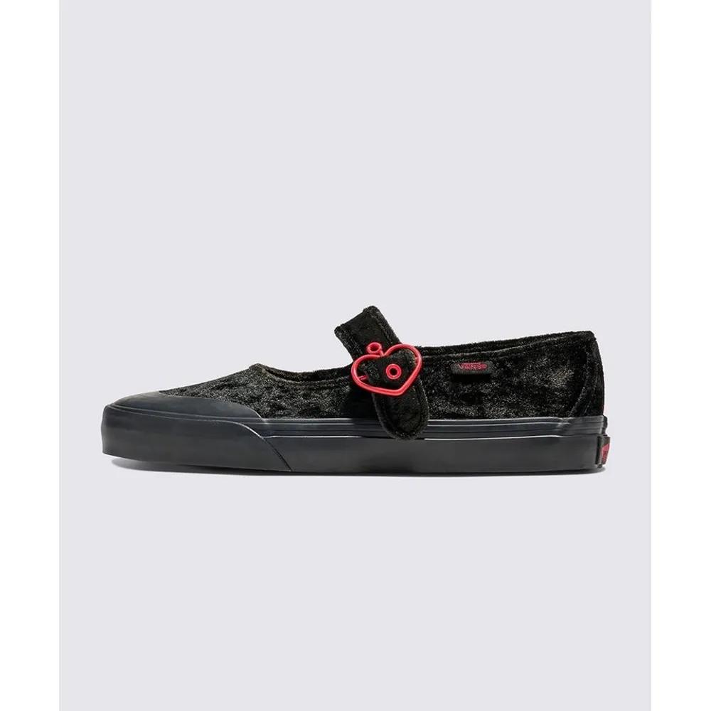 Vans Mary Jane Heart Red VN000CRR4581 Sneakers 250