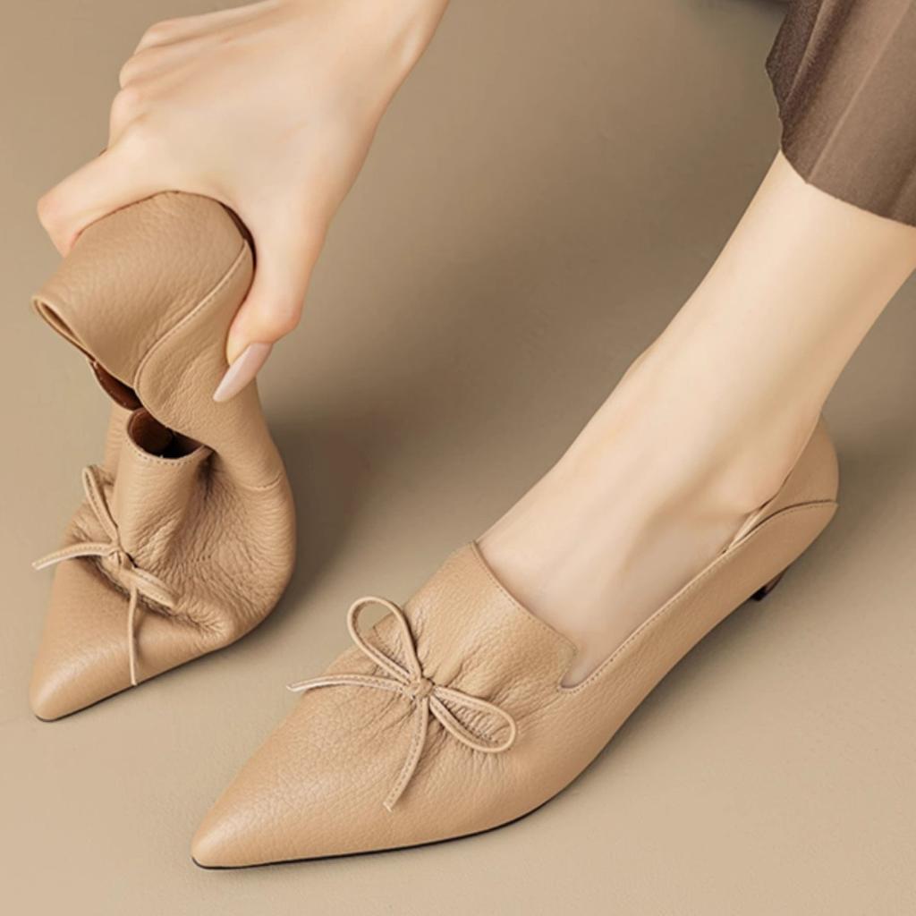 Lady Elegant Black Shoes Women's Pointed Toe Mid Heels Retro Pumps