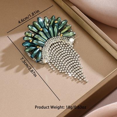 Elegant, Luxurious, High-end, Green, Simple and Atmospheric Brooch Suitable for Events and Gatherings To Match with Clothes