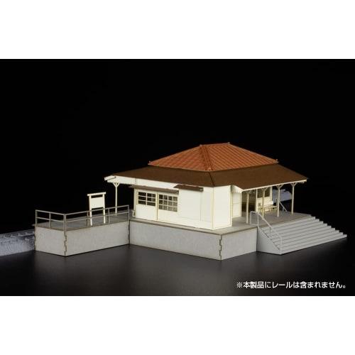 PLUM 1/80 Station Building Type Kominato Railway 1/80 Scale Unpainted Assembly Papercraft/Plastic Kit PP107