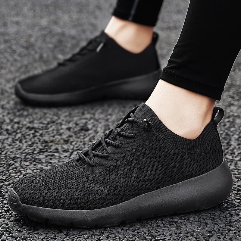 Couple Casual Shoes Soft-sided Knitted Shoes Summer Soft-soled Fly-knitted Shoes Men's New Socks Shoes