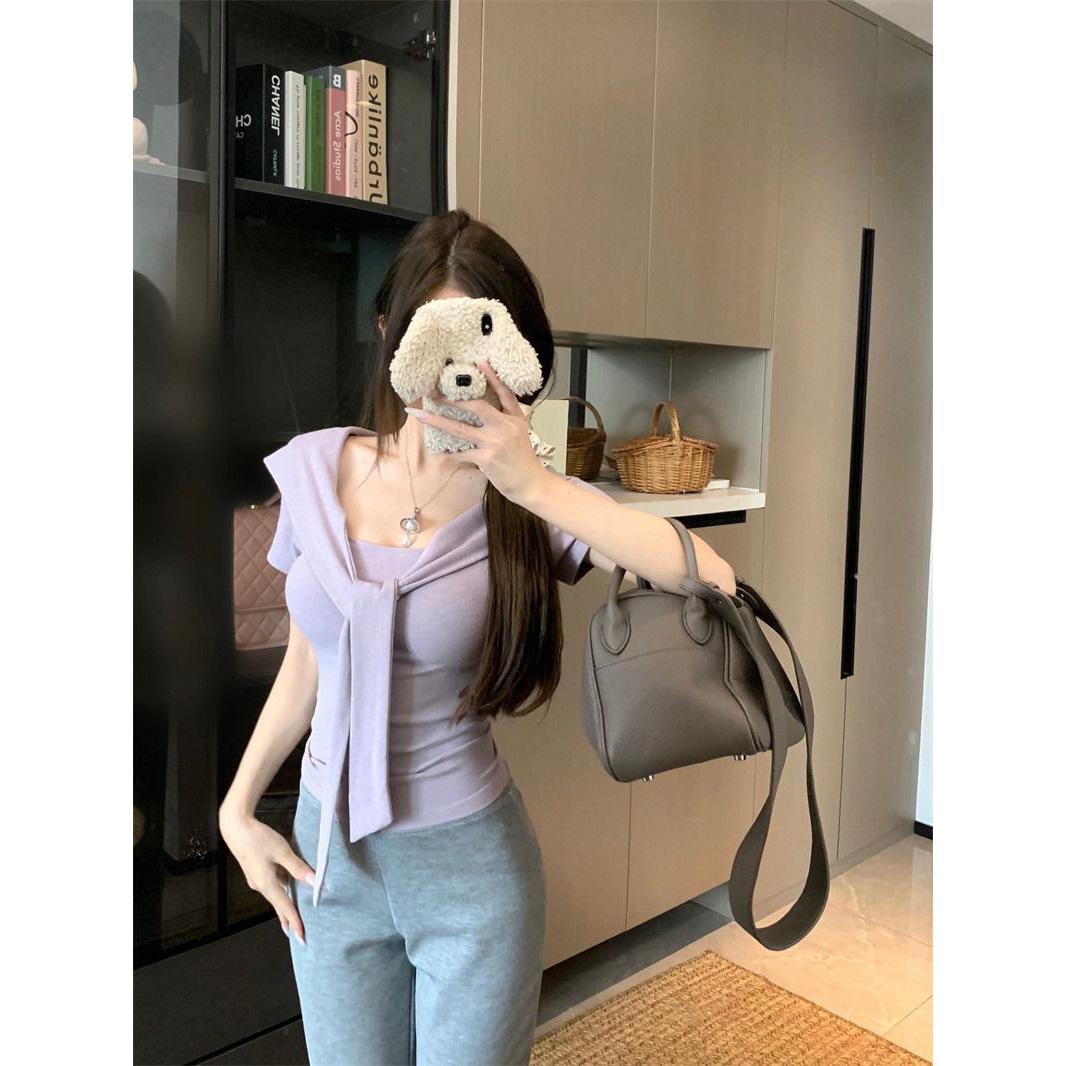

Korean pure desire style strap square neck short-sleeved T-shirt women s summer new slim and thin short chic top s ( 40-45kg )