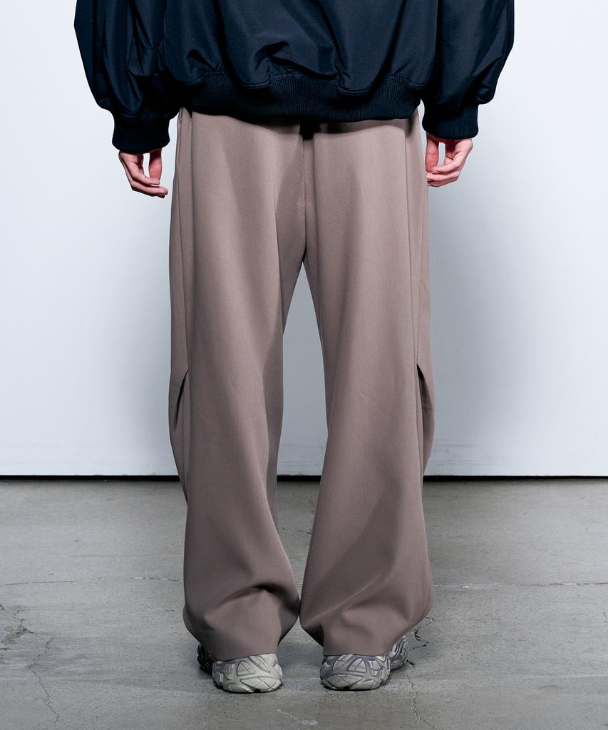 ZENSAI Deep Tuck Wide Slacks Brown