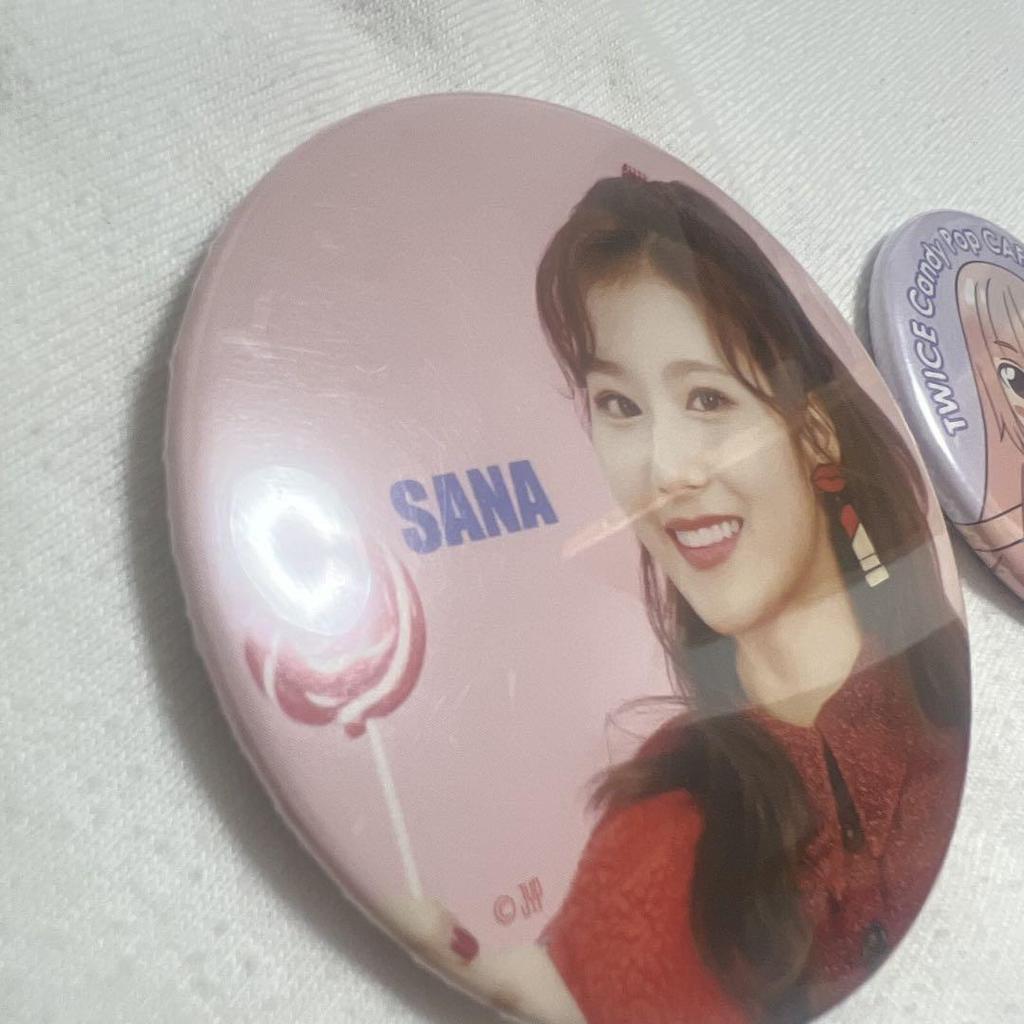 [USED] TWICE Sana Candypop Can Badge Complete