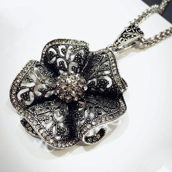 Retro Rhinestone Hollow Flower Pendant Women Necklace Sweater Chain Jewelry Gift