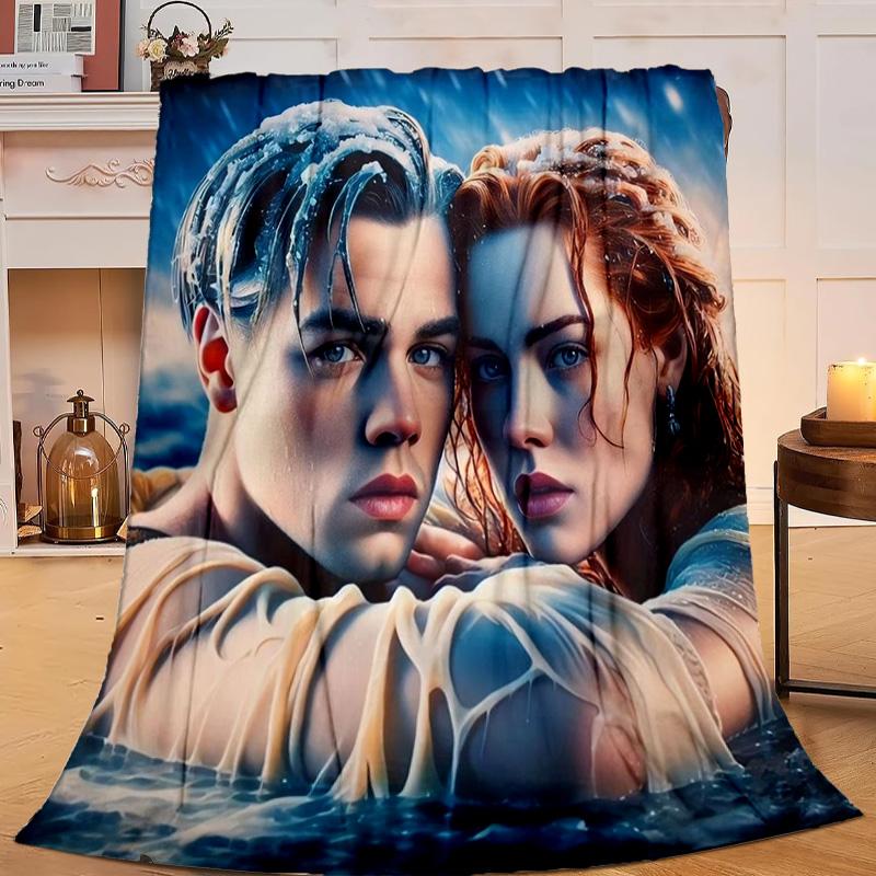 1PC Love On The Tita-nic Flannel Blanket Gift, Suitable for Both Men And Women, Soft Ideal for Beds And Sofa, Birthday Or Christmas Gift