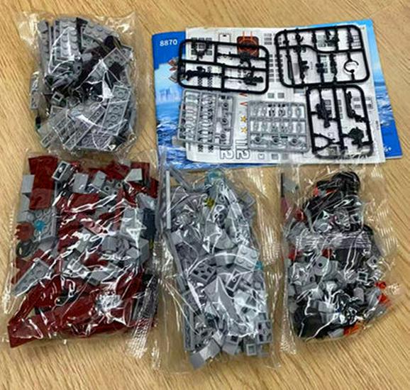 Educational Building Blocks Set: Aircraft Carrier & Cruiser Toys for Kids