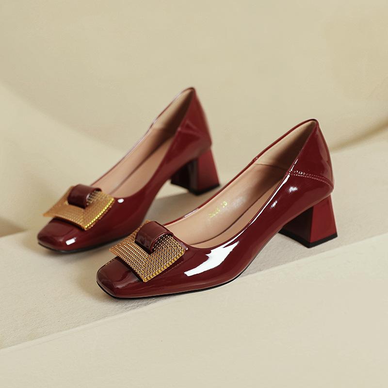 Customized Exclusive~ Thick Heel High Heels Are Not Tired of Feet, Red Wedding Shoes, Middle Heel Spring and Autumn Shoes, Patent Leather Square Head