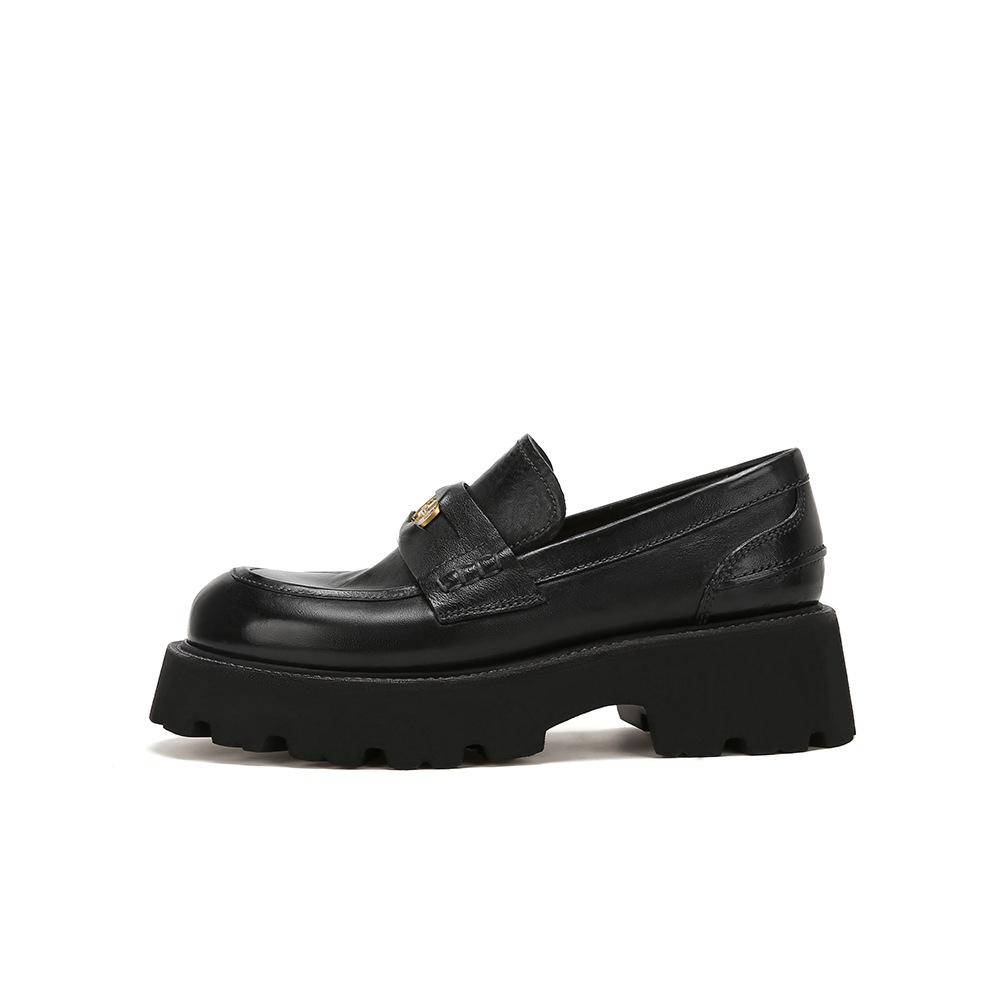 The spot will be sent in seconds! Grape mother has the same shoes, horse skin, small gold coins, British style round head, and lazy loafers wit