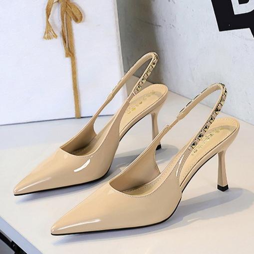 

Fashion Women 10cm Rivet Strap Women Pumps Sexy High Heels Elegant Temperament Banquet Shoes Patent Leather Stilettos Pumps Ladies Shoes 34 хаки