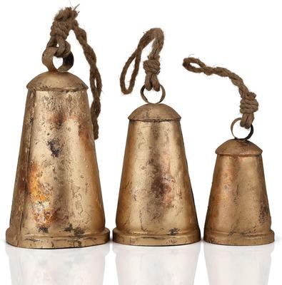 Ensemble Géant de 3 Clochettes Suspendues en Fer Rustique, Clochettes de Sorcière Vintage pour la Protection de la Porte, Décor Mural Shabby Chic de Ferme et Carillons Éoliens de Noël