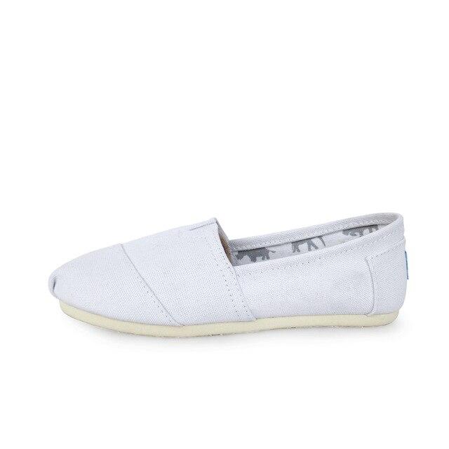 Scarpe di tela comode classiche unisex Primavera ed estate Scarpe basse casual traspiranti di alta qualità Scarpe di tela da uomo