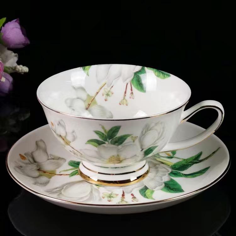 

Кофейная чашка в европейском стиле, тарелка, набор из двух предметов, роскошная кружка, чашка для воды, кофейная чашка, чашка для молока, чашка для завтрака, послеобеденный чай, цветочный чай