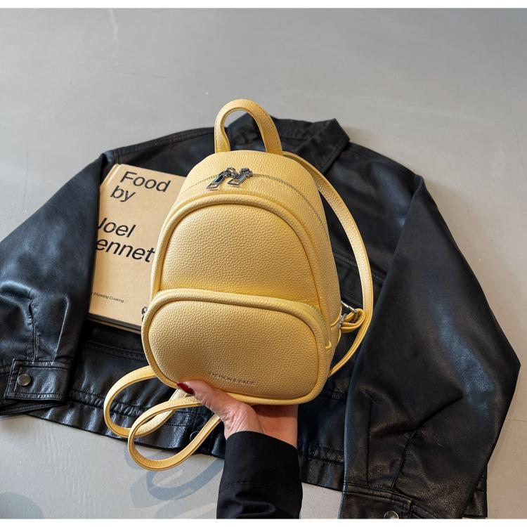 Fashion mini small bag women's new spring backpack simple texture travel small backpack