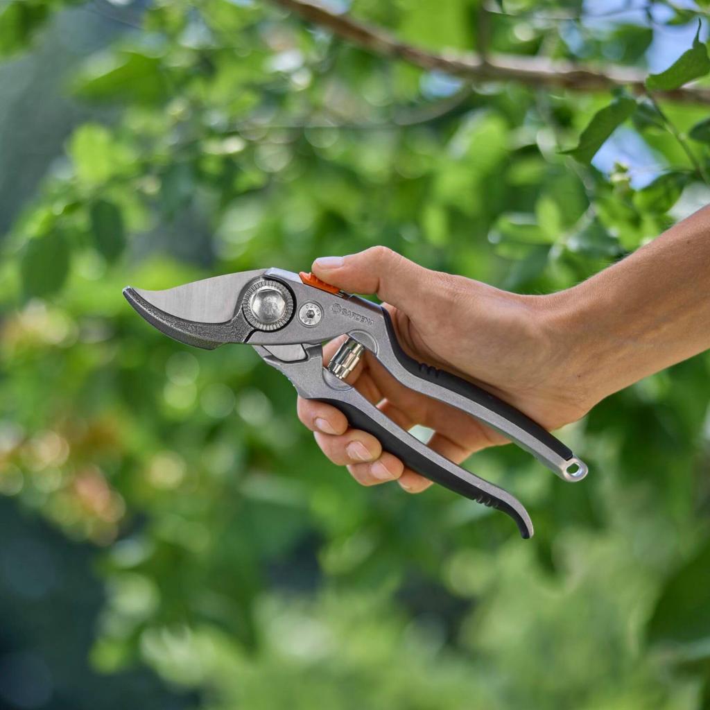 GARDENA Pruning Shears, Bypass Type, B+/L Premium, Compatible with 24mm Diameter Pruners, 8702-20, Product Warranty: Up to 25 Years