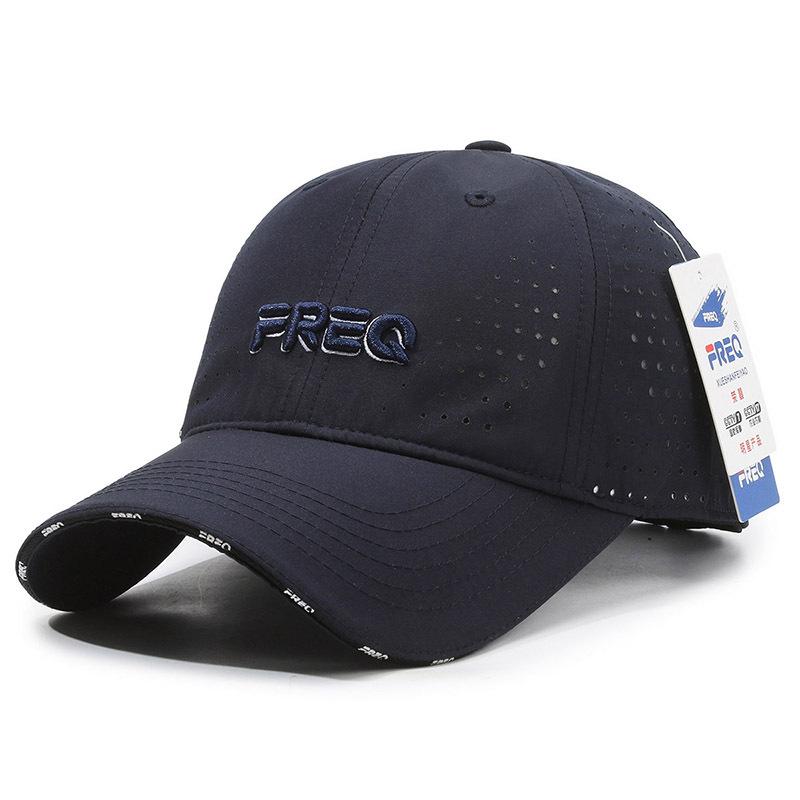 New embroidered letter baseball cap, sunshade, sunscreen, fashionable and casual, versatile, a must for men and women to travel in spring and autumn